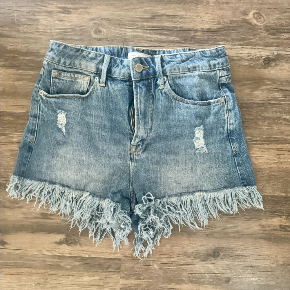Good American denim shorts size 4/27